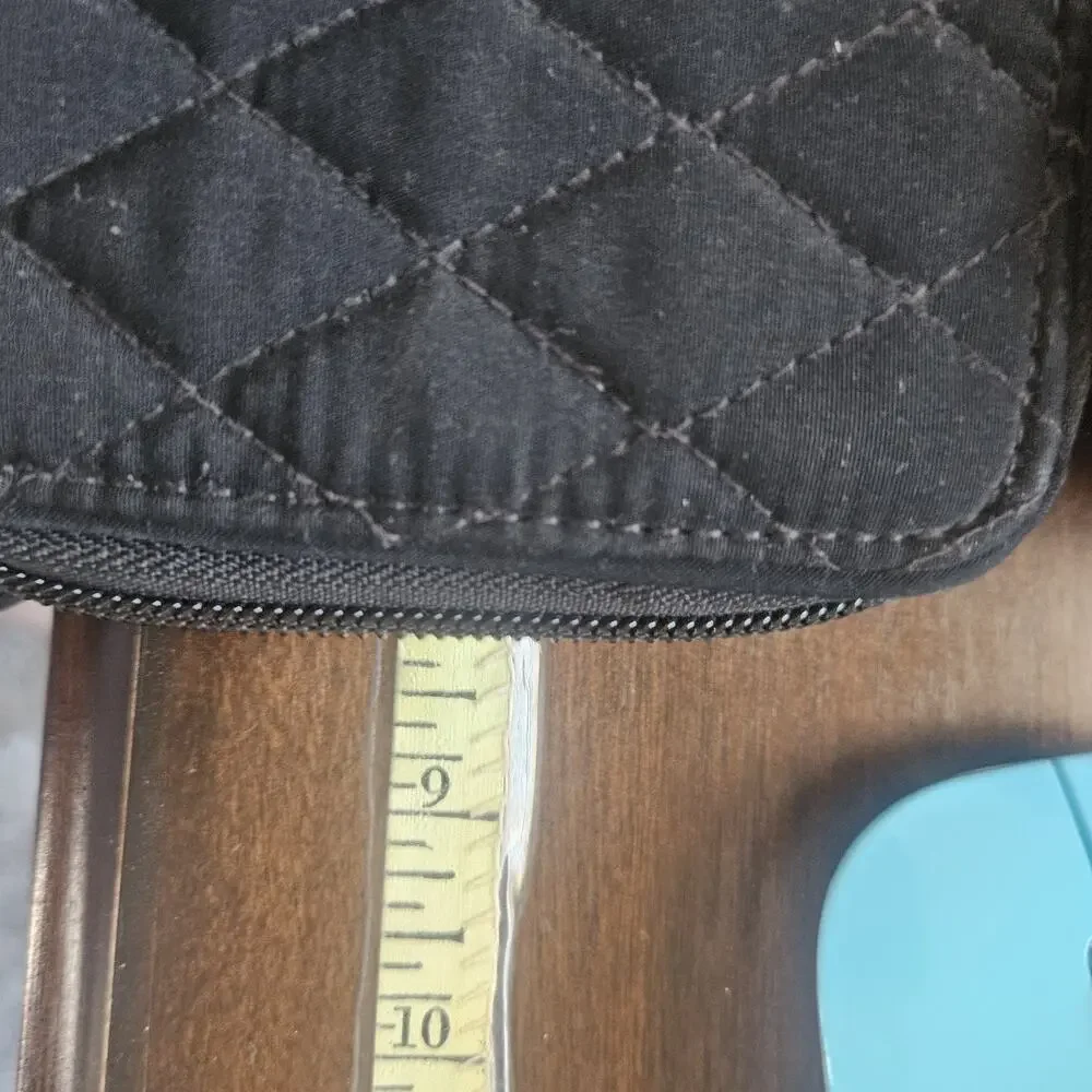 Vera Bradley Diamond Pattern Quilted Black RFID Turnlock Wallet 5